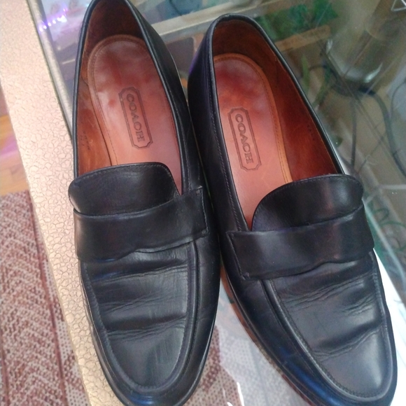 7M Black Coach loafers - Picture 2 of 4